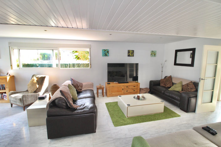 Image No.11-5 Bed Villa for sale