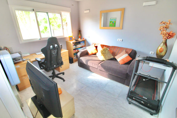 Image No.21-5 Bed Villa for sale