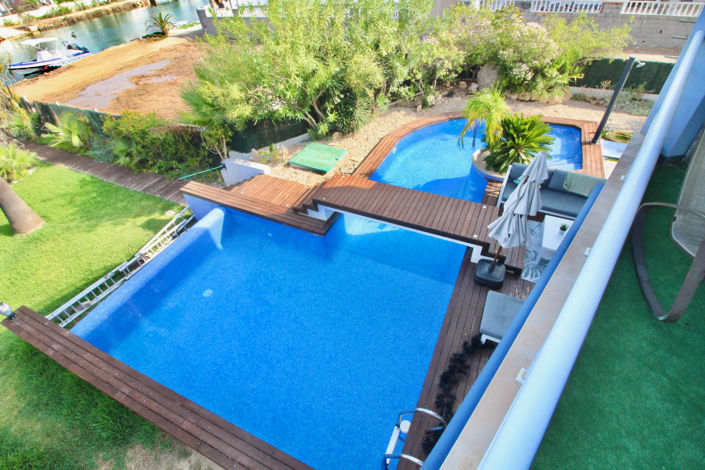 Image No.28-5 Bed Villa for sale