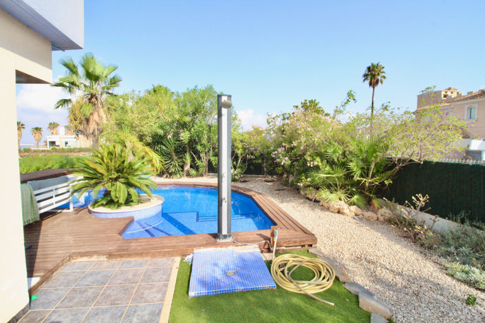 Image No.29-5 Bed Villa for sale