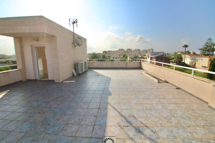 Image No.35-5 Bed Villa for sale