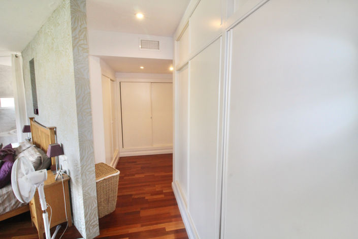 Image No.13-5 Bed Villa for sale