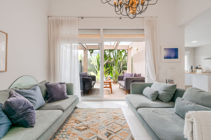 Image No.2-5 Bed Villa for sale