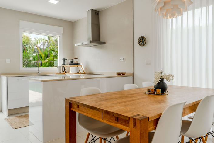 Image No.10-5 Bed Villa for sale