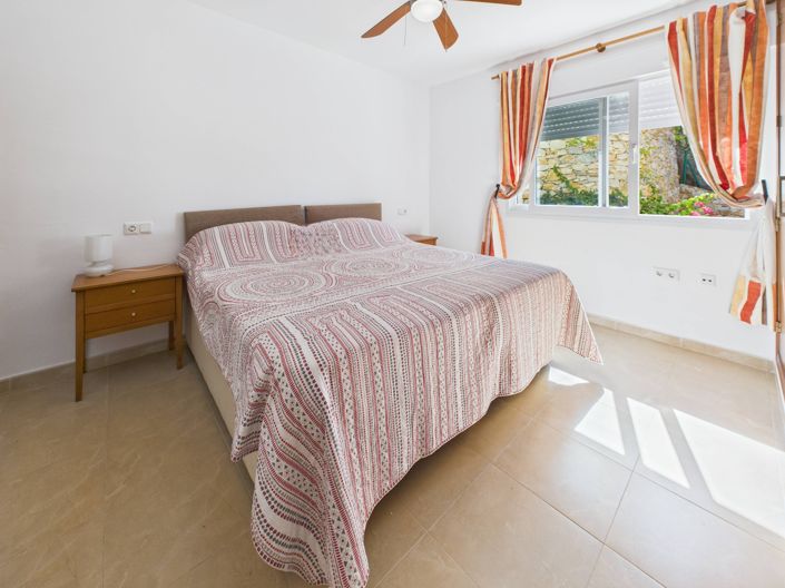 Image No.20-4 Bed Villa for sale