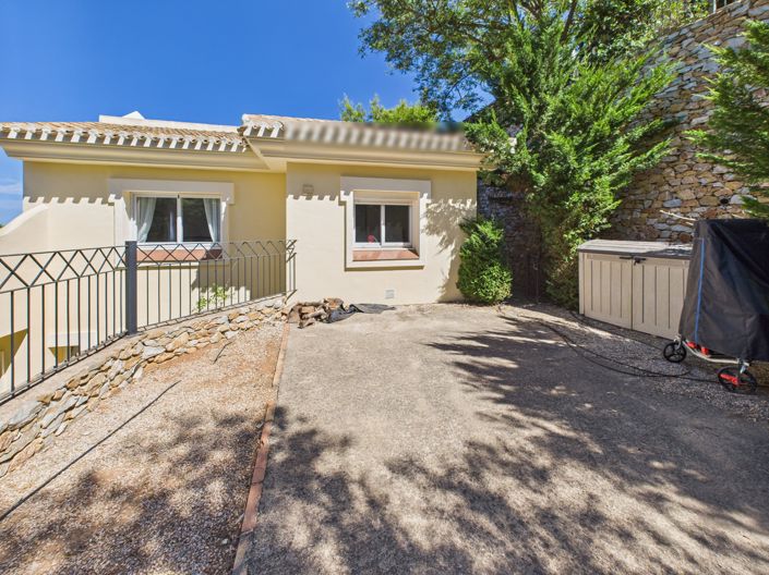 Image No.32-4 Bed Villa for sale