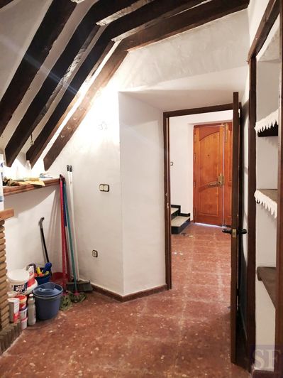 Image No.7-4 Bed Townhouse for sale