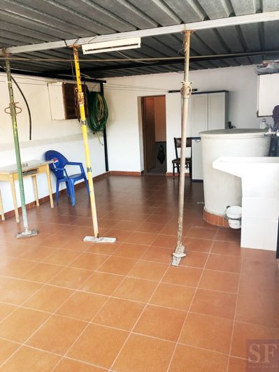 Image No.17-5 Bed Townhouse for sale