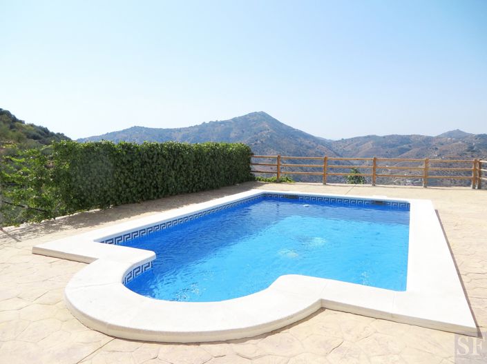 Image No.12-4 Bed Villa for sale