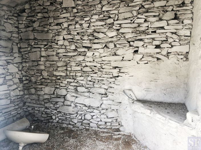 Image No.12-2 Bed Villa for sale