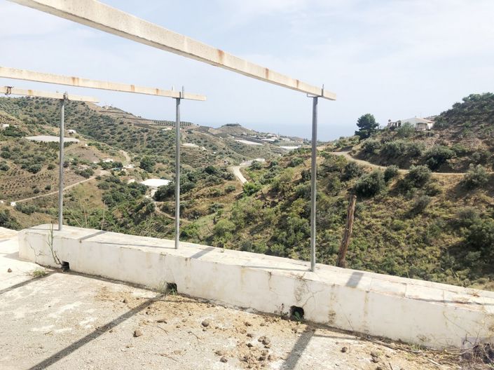 Image No.9-2 Bed Villa for sale