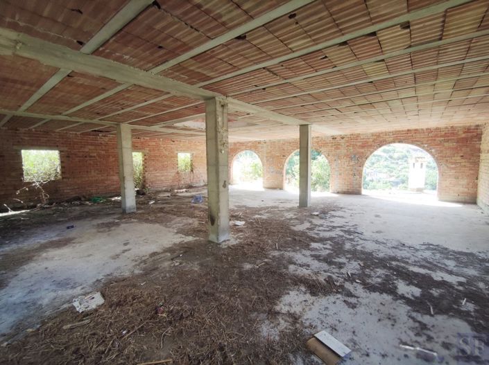 Image No.6-Villa for sale