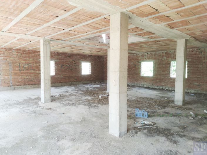 Image No.7-Villa for sale