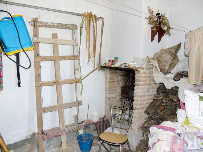 Image No.5-1 Bed Country House for sale