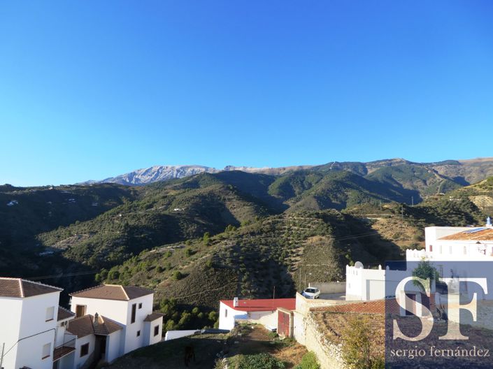 Image No.20-9 Bed Townhouse for sale