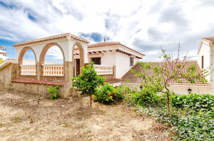 Image No.16-3 Bed Townhouse for sale