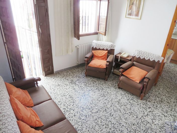 Image No.3-3 Bed Townhouse for sale