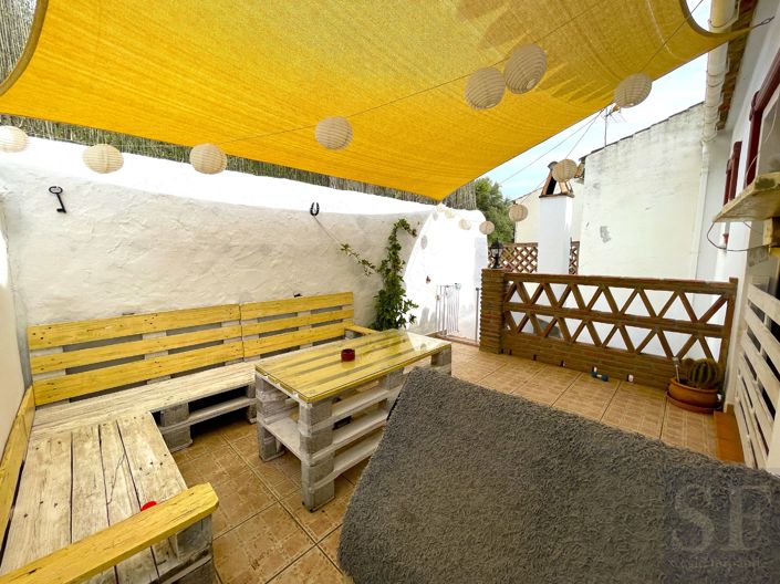 Image No.17-3 Bed Townhouse for sale