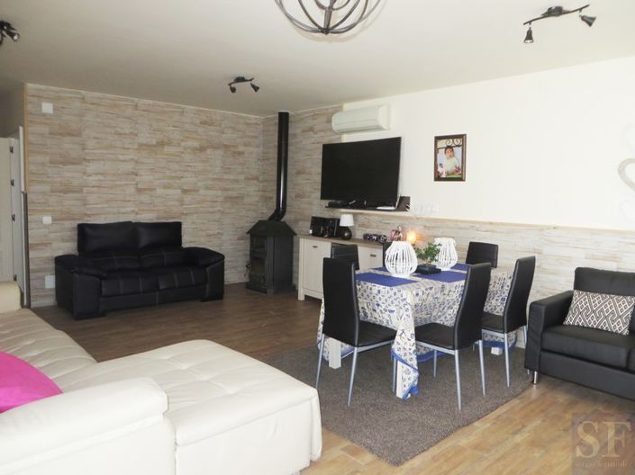 Image No.2-4 Bed Townhouse for sale