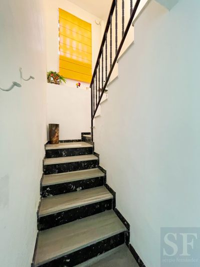 Image No.6-3 Bed Townhouse for sale