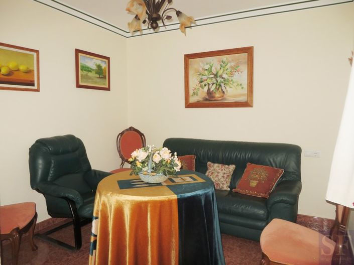 Image No.3-3 Bed Townhouse for sale