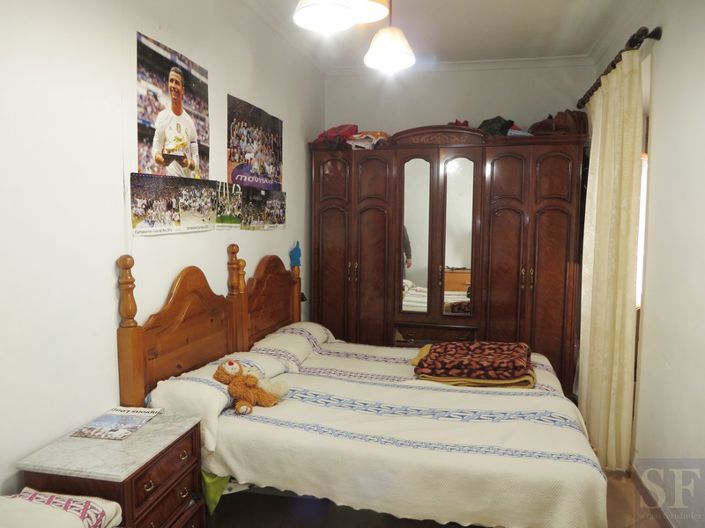 Image No.6-7 Bed Townhouse for sale