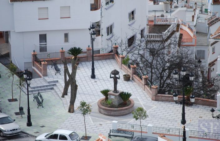 Image No.11-Townhouse for sale