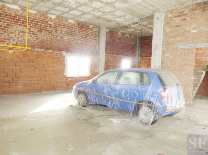 Image No.5-Townhouse for sale