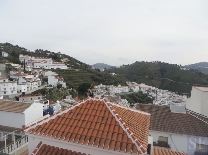 Image No.7-Townhouse for sale