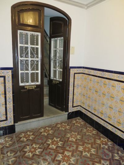 Image No.2-10 Bed Townhouse for sale