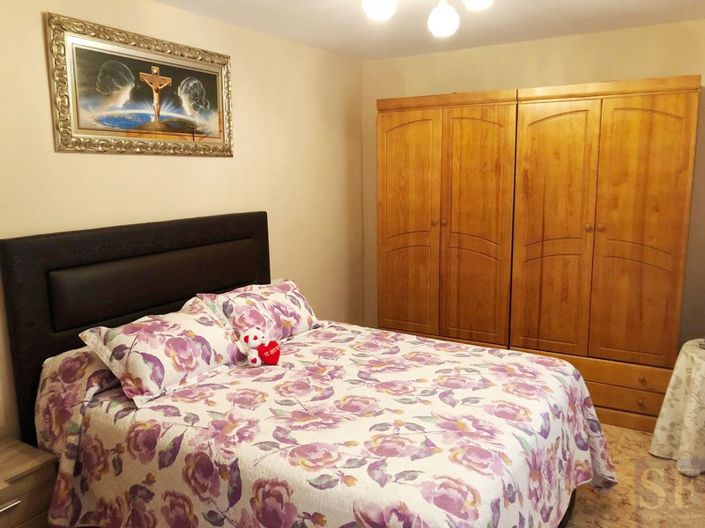 Image No.5-3 Bed Townhouse for sale