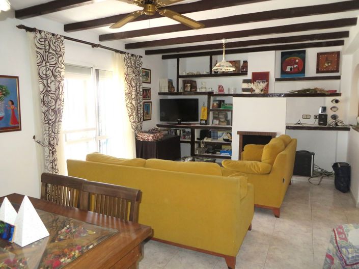 Image No.3-6 Bed Townhouse for sale