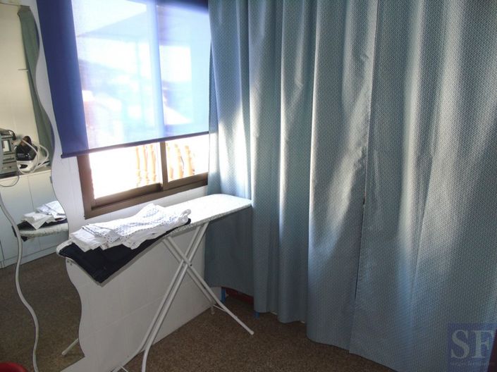 Image No.12-3 Bed Townhouse for sale