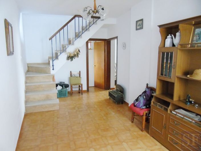 Image No.2-2 Bed Townhouse for sale