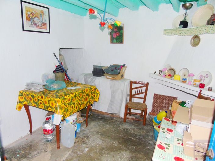 Image No.3-1 Bed Townhouse for sale