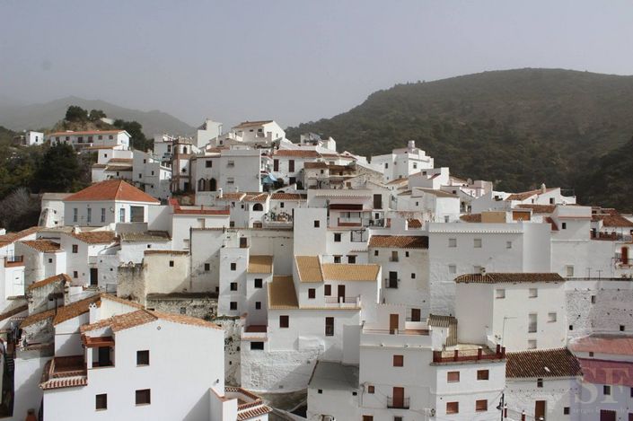 Image No.11-Townhouse for sale