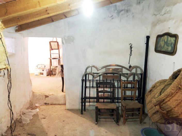 Image No.3-2 Bed Townhouse for sale