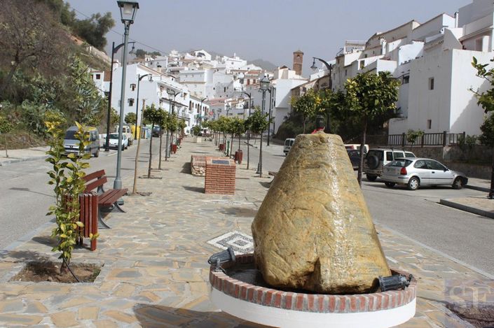 Image No.10-Townhouse for sale