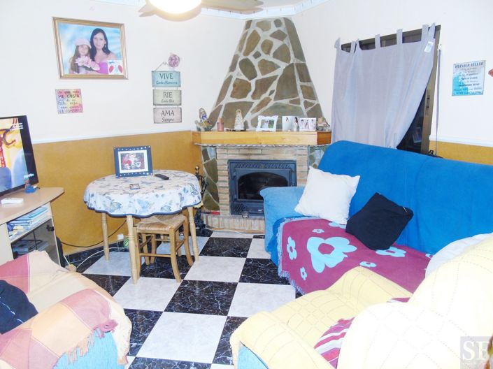 Image No.4-4 Bed Townhouse for sale