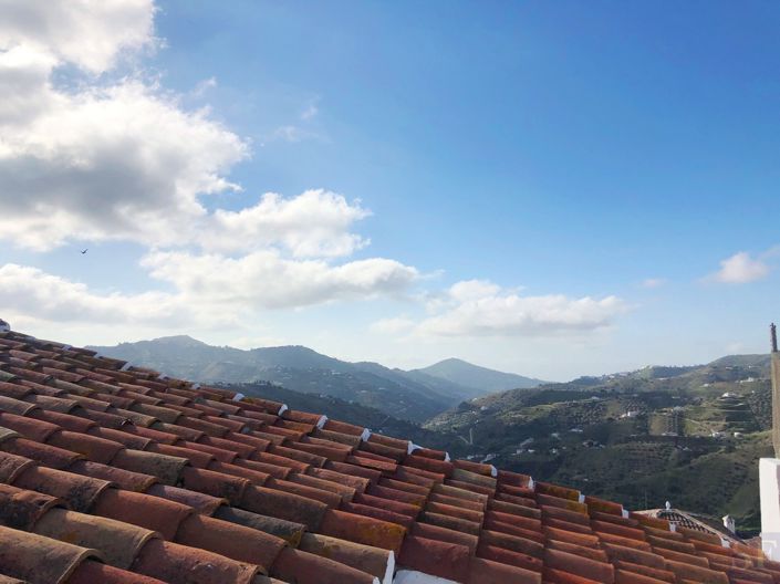 Image No.15-4 Bed Townhouse for sale