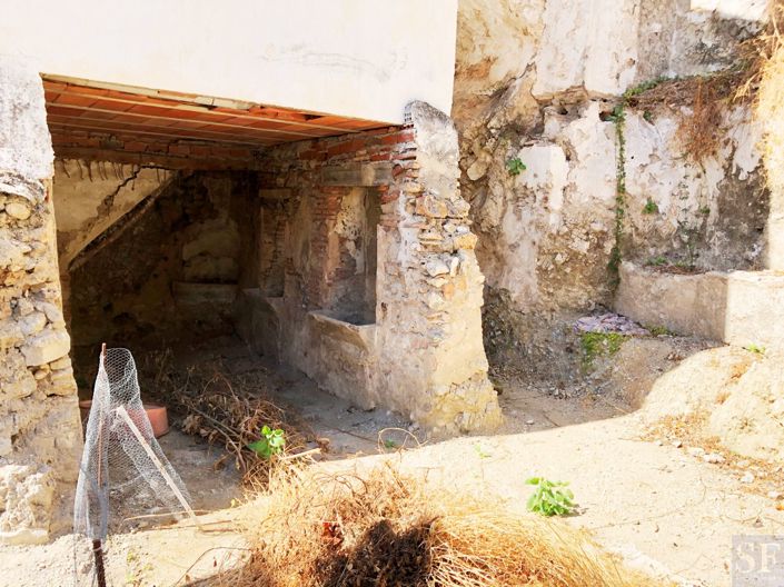 Image No.8-Townhouse for sale