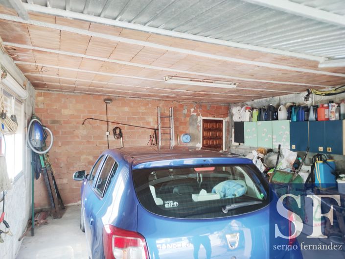 Image No.13-4 Bed Townhouse for sale