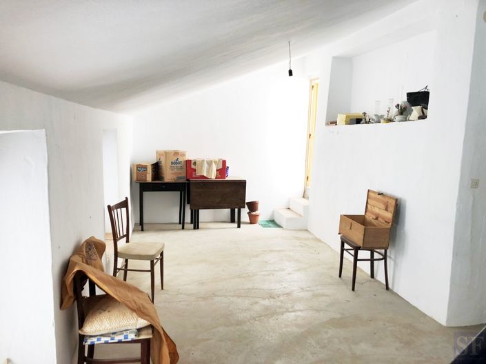 Image No.17-3 Bed Townhouse for sale