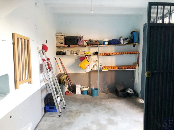 Image No.15-3 Bed Townhouse for sale