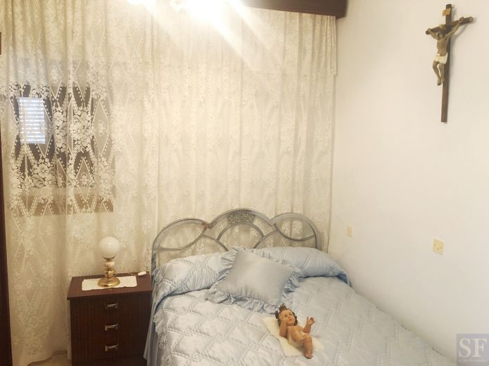 Image No.4-2 Bed Townhouse for sale