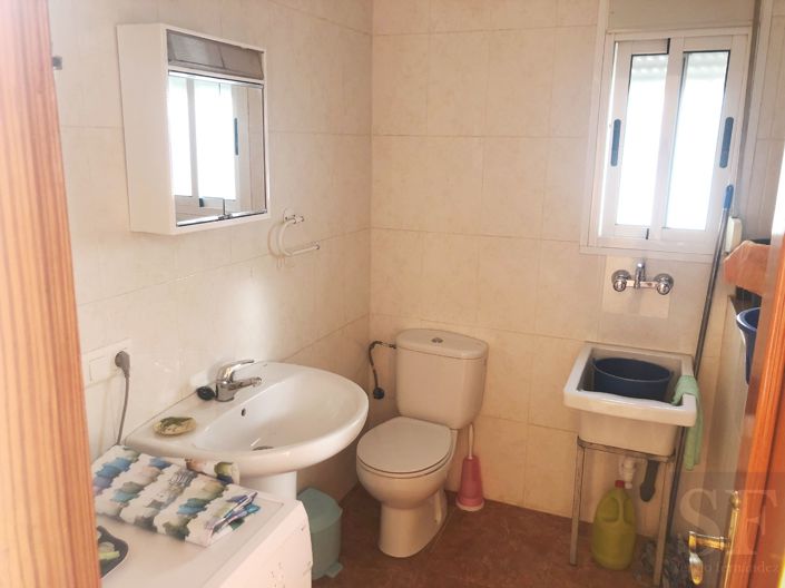 Image No.10-3 Bed Townhouse for sale