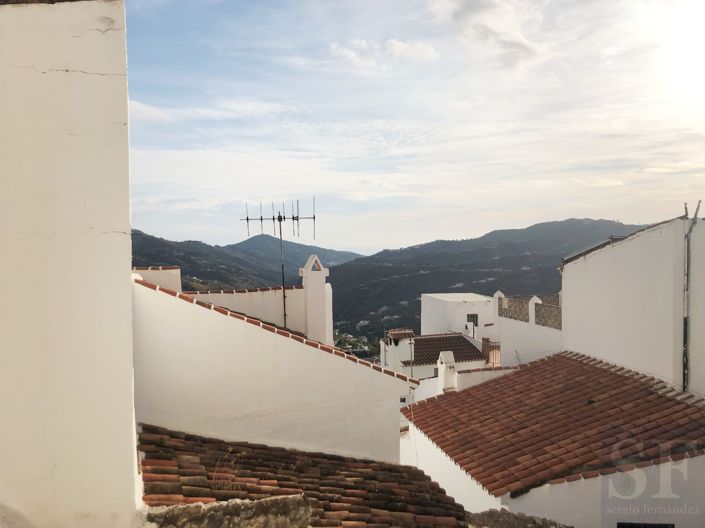 Image No.16-3 Bed Townhouse for sale