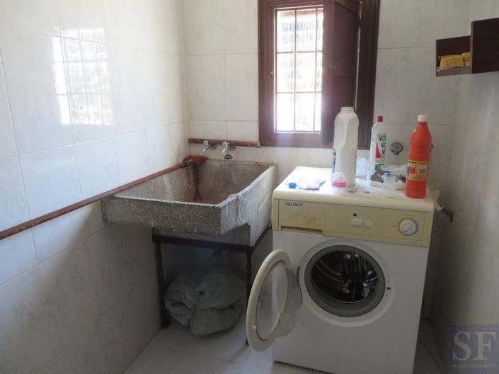 Image No.7-2 Bed Townhouse for sale