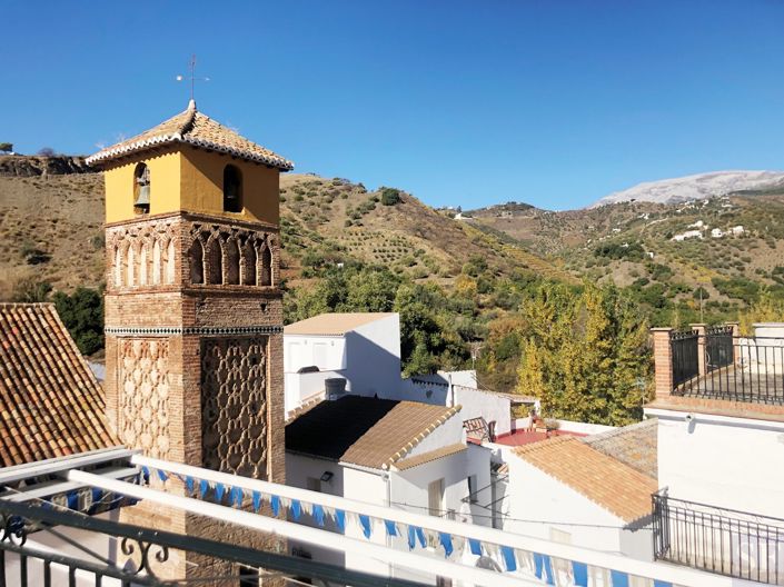 Image No.20-4 Bed Townhouse for sale