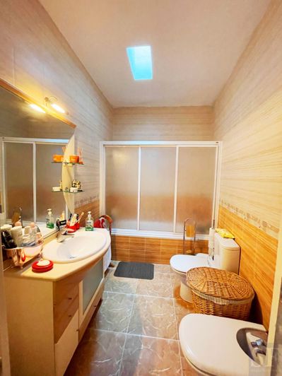 Image No.10-3 Bed Townhouse for sale